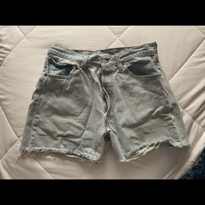 Light wash Denim Shorts | Levi